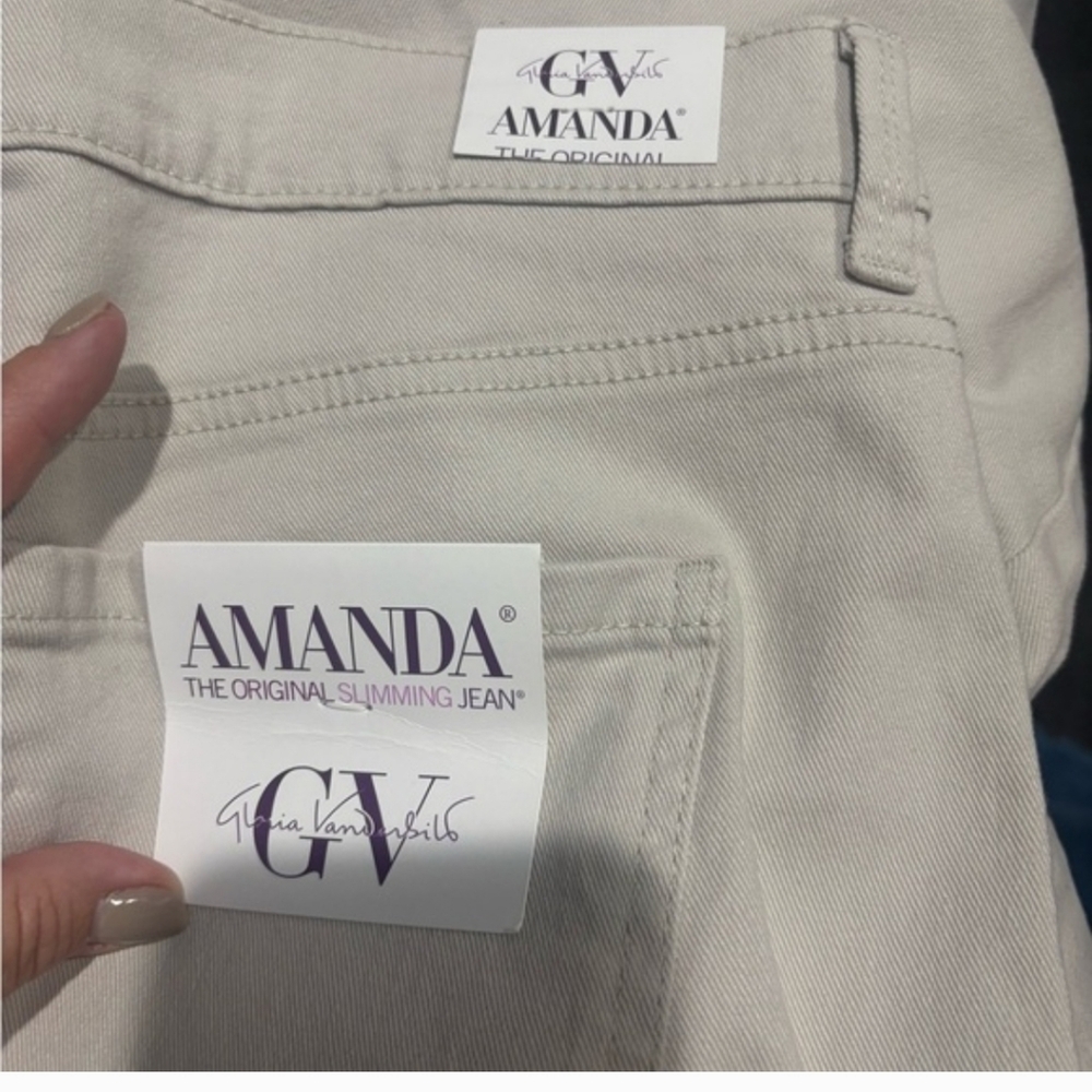 Gloria Vanderbilt Women's Straight Leg Pants, NWT - Picture 3 of 4